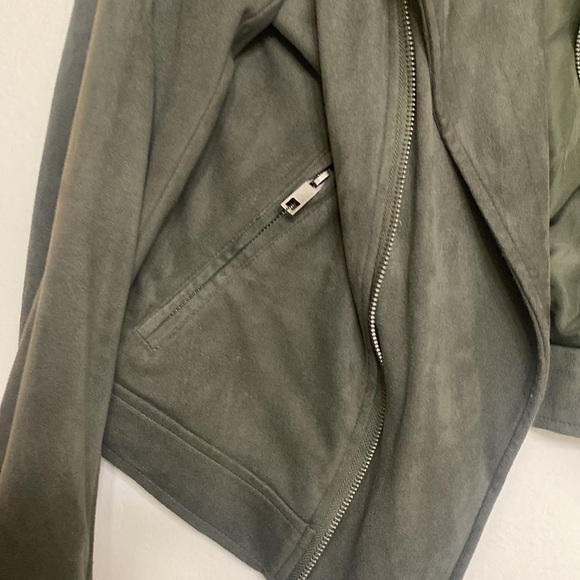 Green suede Moto jacket - Picture 3 of 4